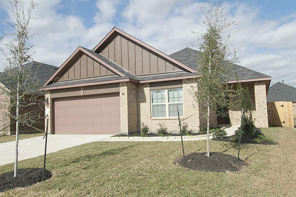 722 Mill Spring Court, Rosenberg, TX 77469