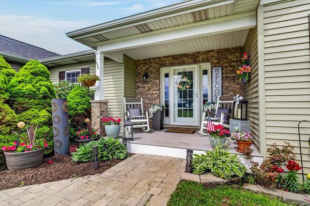 W7620 County Road H, New Glarus, WI 53574