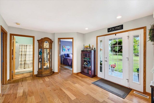 W7620 County Road H, New Glarus, WI 53574