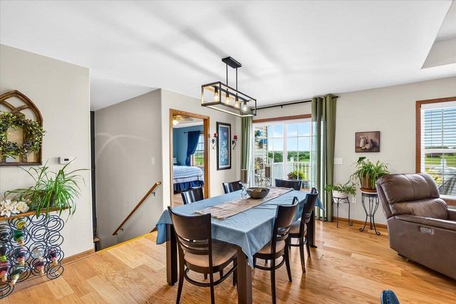 W7620 County Road H, New Glarus, WI 53574