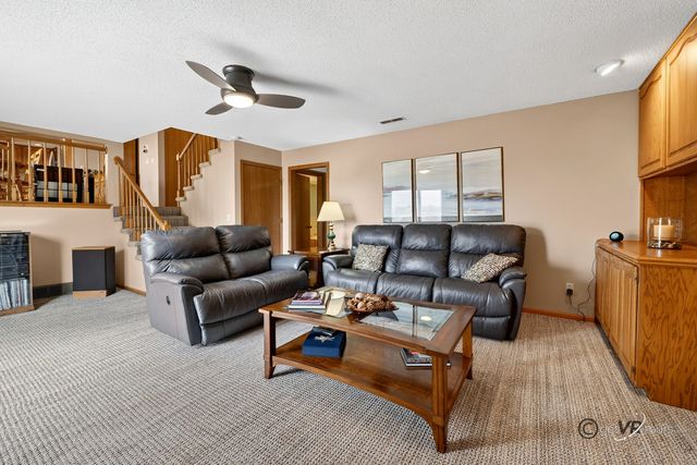 1898 Delmar Drive, Freeport, IL 61032