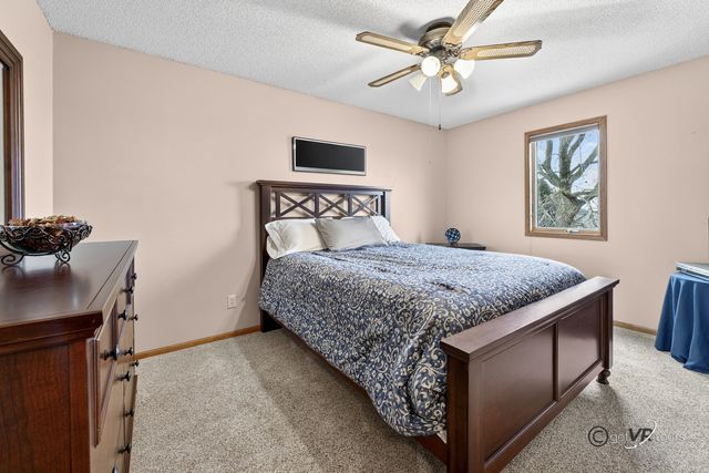 1898 Delmar Drive, Freeport, IL 61032