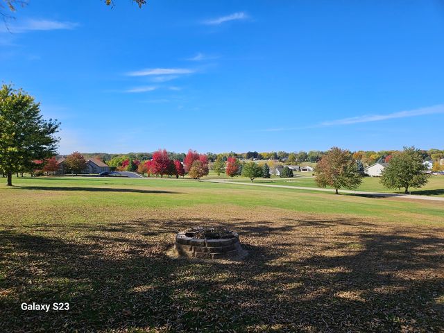 1898 Delmar Drive, Freeport, IL 61032