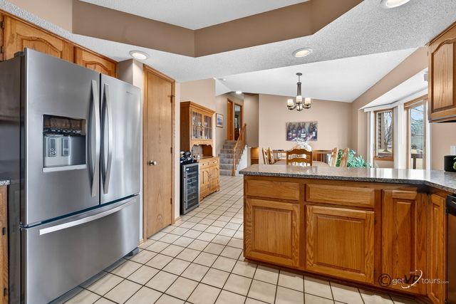 1898 Delmar Drive, Freeport, IL 61032