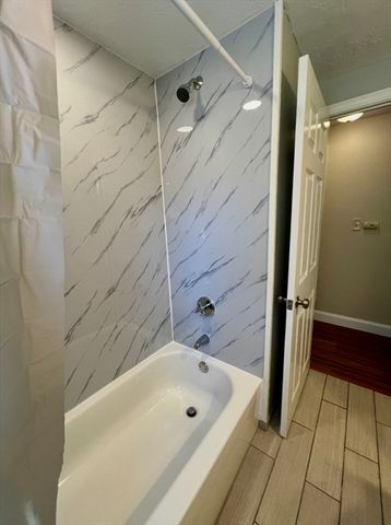 10 Edgemere Rd, Quincy, MA 02169