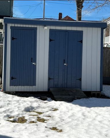 10 Edgemere Rd, Quincy, MA 02169