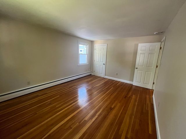 10 Edgemere Rd, Quincy, MA 02169