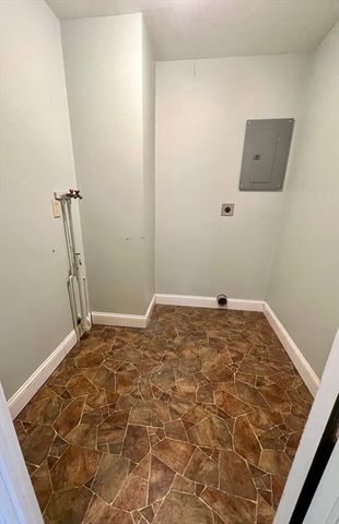 10 Edgemere Rd, Quincy, MA 02169