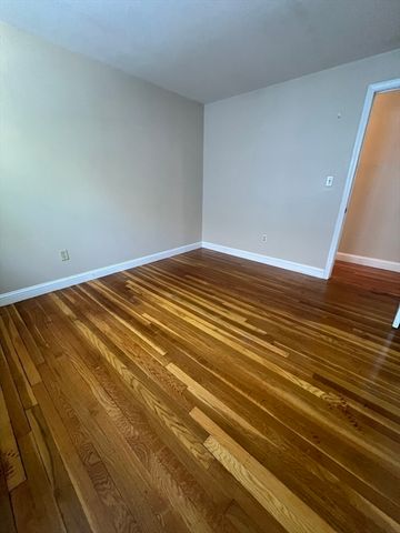 10 Edgemere Rd, Quincy, MA 02169