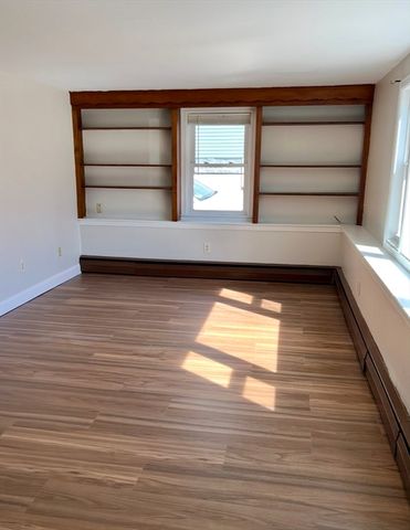 10 Edgemere Rd, Quincy, MA 02169