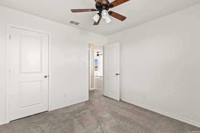 4838 VIA SONOMA TRL, Converse, TX 78109