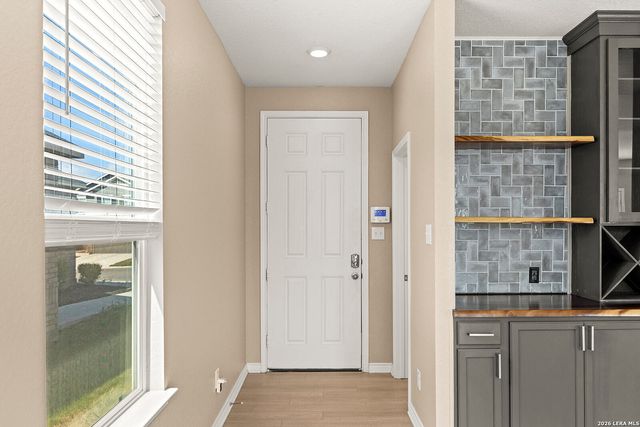 4838 VIA SONOMA TRL, Converse, TX 78109