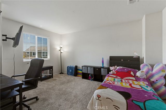 1726 Plume, San Jacinto, CA 92583