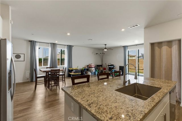 1726 Plume, San Jacinto, CA 92583