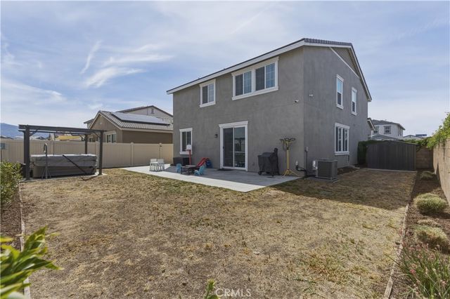 1726 Plume, San Jacinto, CA 92583