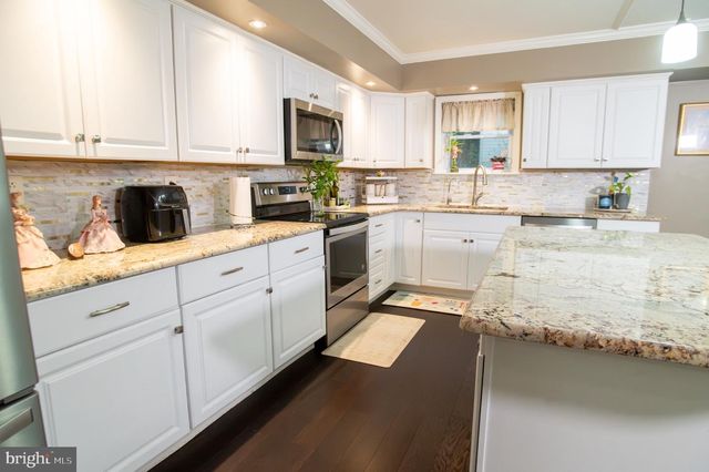 1092 FOX RUN, Reading, PA 19606