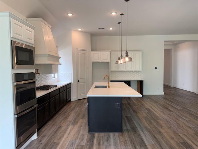 15423 Sun Rose Street, Conroe, TX 77302