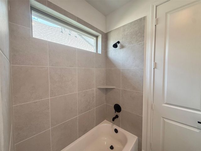 15423 Sun Rose Street, Conroe, TX 77302