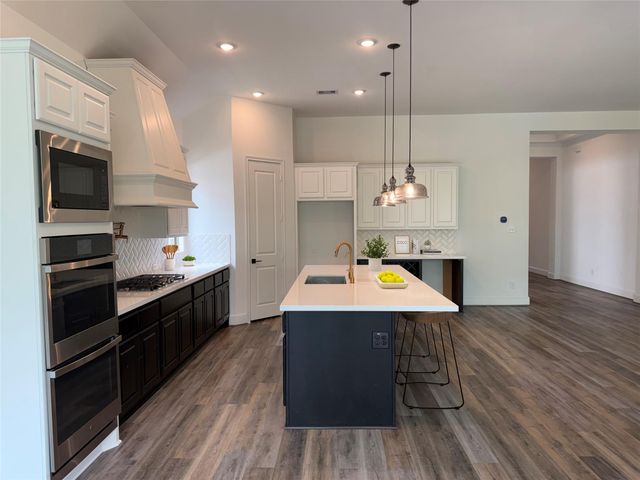 15423 Sun Rose Street, Conroe, TX 77302