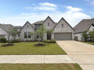 15423 Sun Rose Street, Conroe, TX 77302