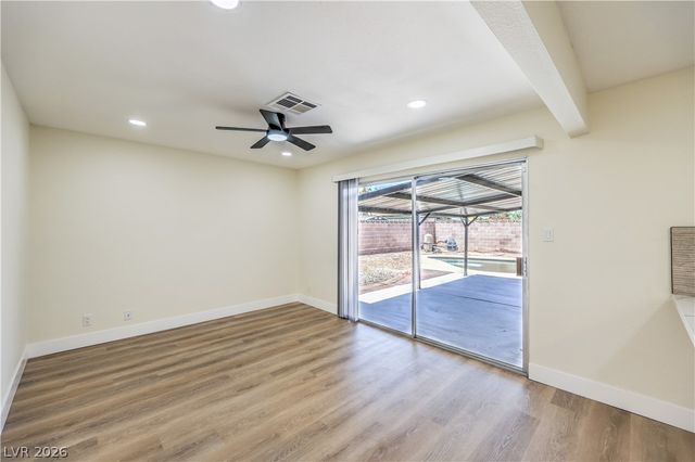 4370 Lariat Drive, Las Vegas, NV 89121