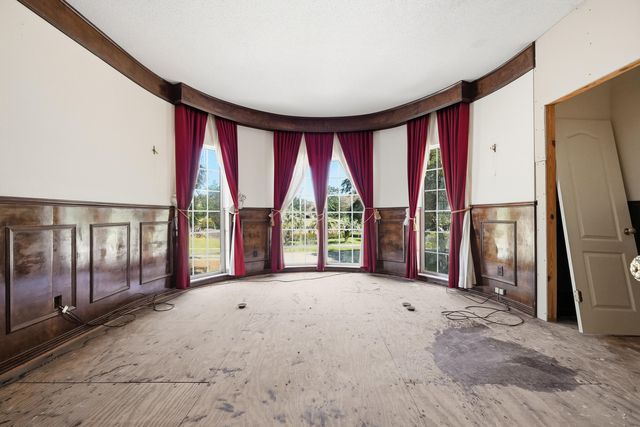 588 Mooney Road, Fort Walton Beach, FL 32547