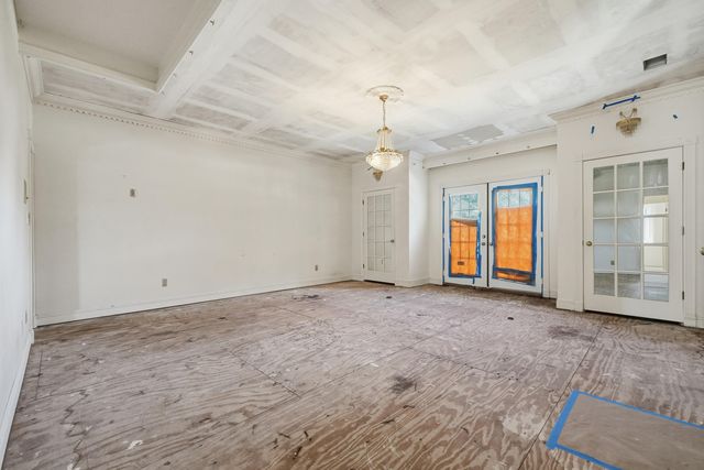 588 Mooney Road, Fort Walton Beach, FL 32547