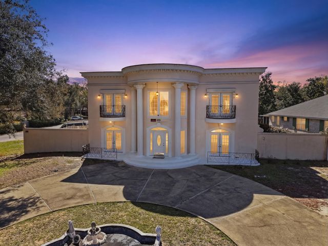 588 Mooney Road, Fort Walton Beach, FL 32547