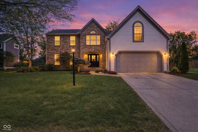 11224 Echo Ridge Lane, Indianapolis, IN 46236