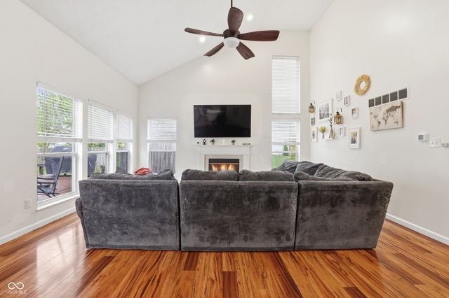 11224 Echo Ridge Lane, Indianapolis, IN 46236