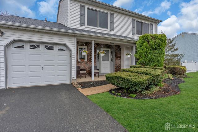 29 Liberty Drive, South Brunswick, NJ 08810