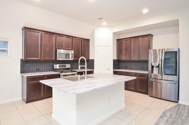 17902 Logans Pine Drive, Tomball, TX 77377