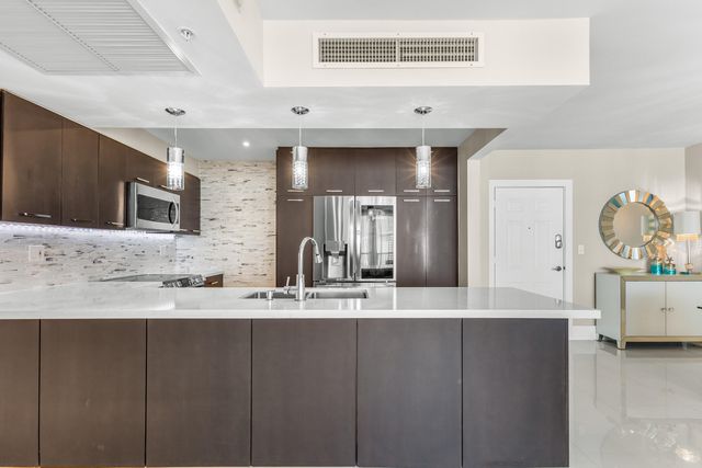 2501 S Ocean Drive 1136, Hollywood, FL 33019