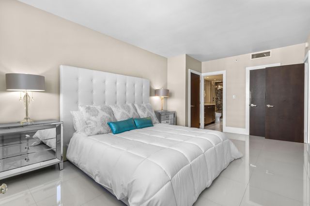 2501 S Ocean Drive 1136, Hollywood, FL 33019