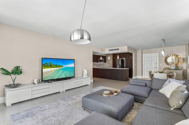 2501 S Ocean Drive 1136, Hollywood, FL 33019