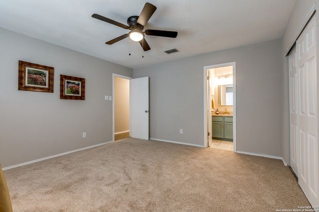 10052 Woodtrail, San Antonio, TX 78250