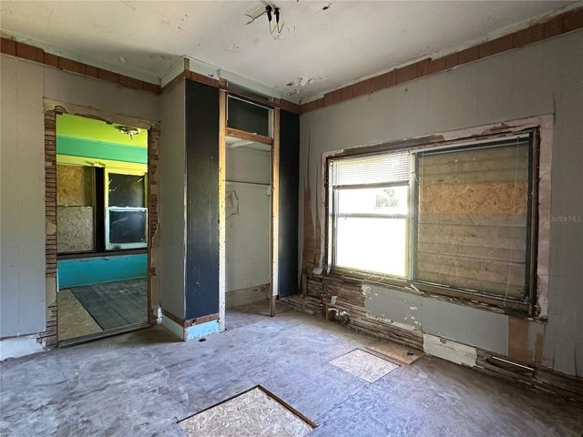 1006 TALTON AVENUE, Deland, FL 32720