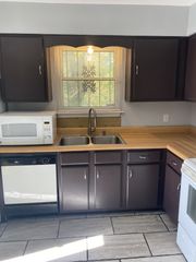 2712 Vista Ln, Nashville, TN 37207