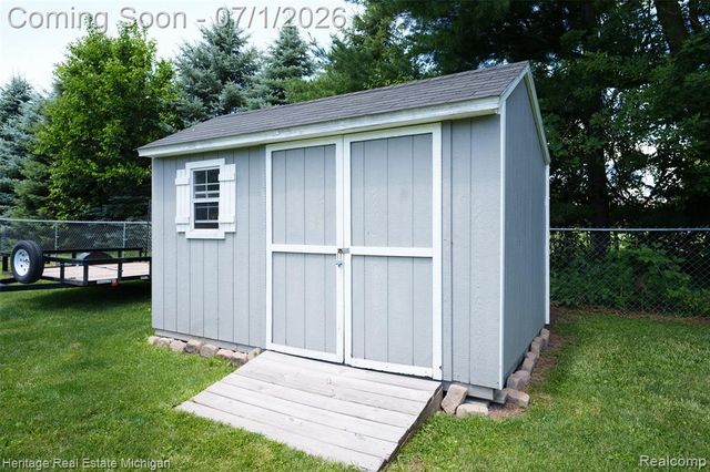 319 E Diamond Way, Morrice, MI 48857