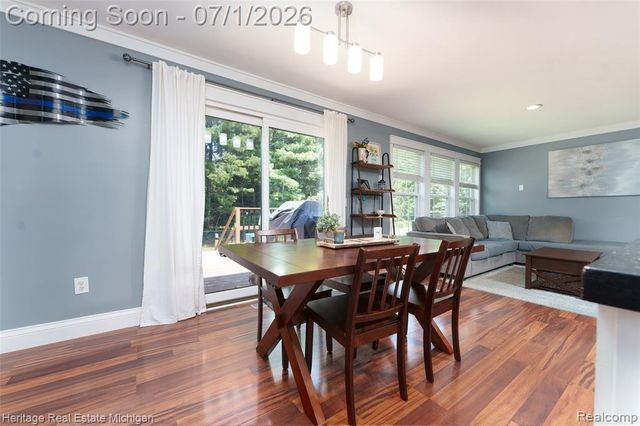 319 E Diamond Way, Morrice, MI 48857