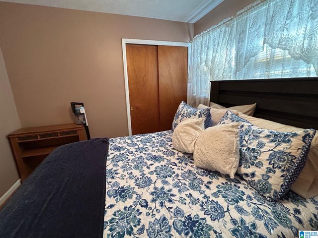 505 NEWBERRY DRIVE, Weaver, AL 36277