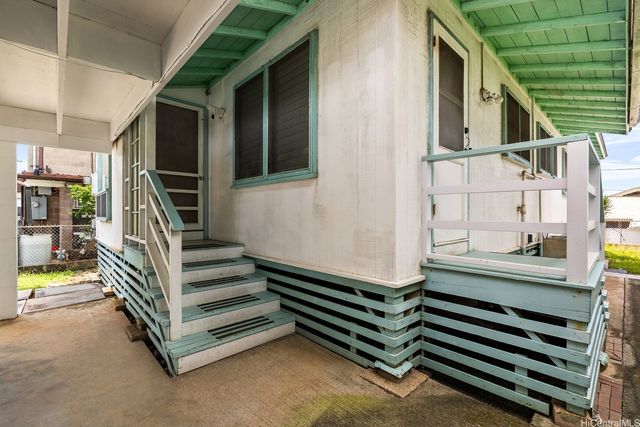 519 Panui Street, Honolulu, HI 96817