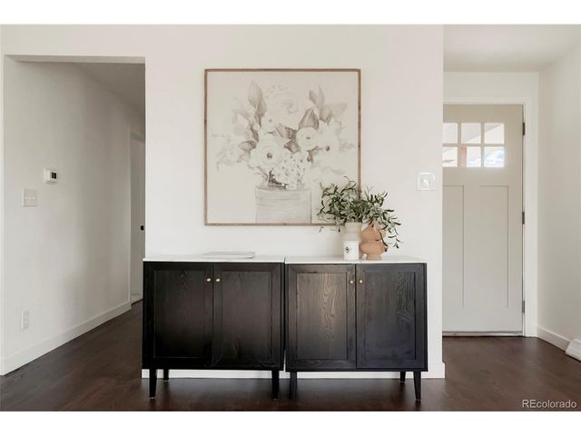 5390 Julian St, Denver, CO 80221