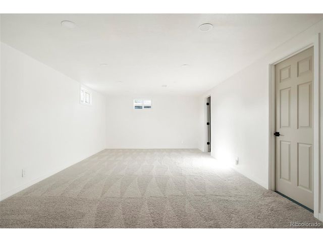 5390 Julian St, Denver, CO 80221