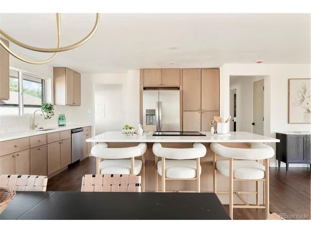 5390 Julian St, Denver, CO 80221
