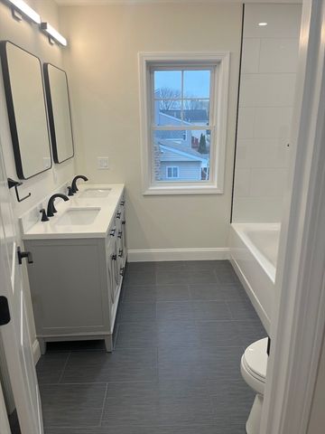 84 Arcadia 1, Revere, MA 02151