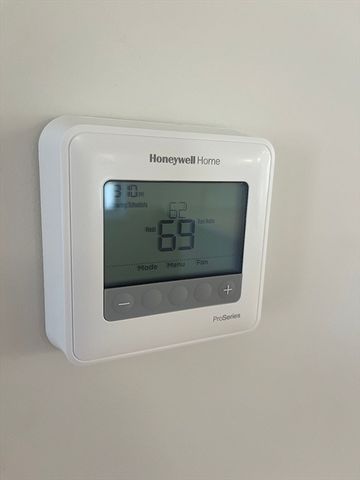 84 Arcadia 1, Revere, MA 02151