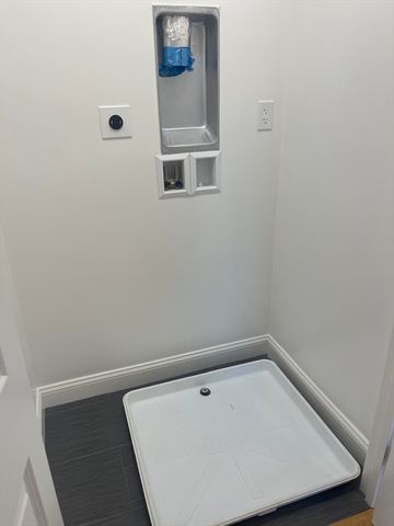 84 Arcadia 1, Revere, MA 02151