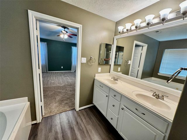 12715 Muir Woods Trail, Humble, TX 77346