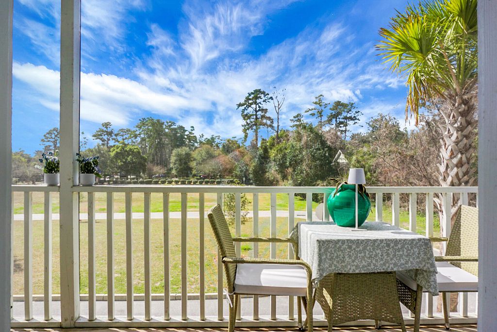 Image 43 of property listing at 129 Sabal Court, Summerville, SC 29483